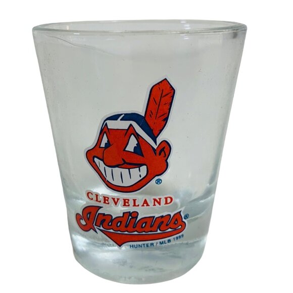 Sports Spot Glasses Set of 4 Cleveland Indians Pro Football WWF Saints Man Cave - Picture 5 of 6